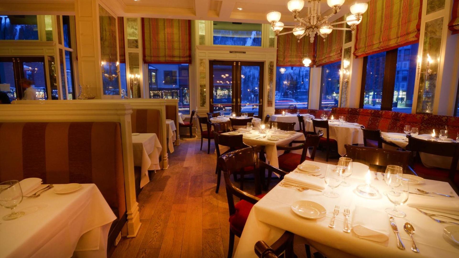 New Sheridan Hotel 4*