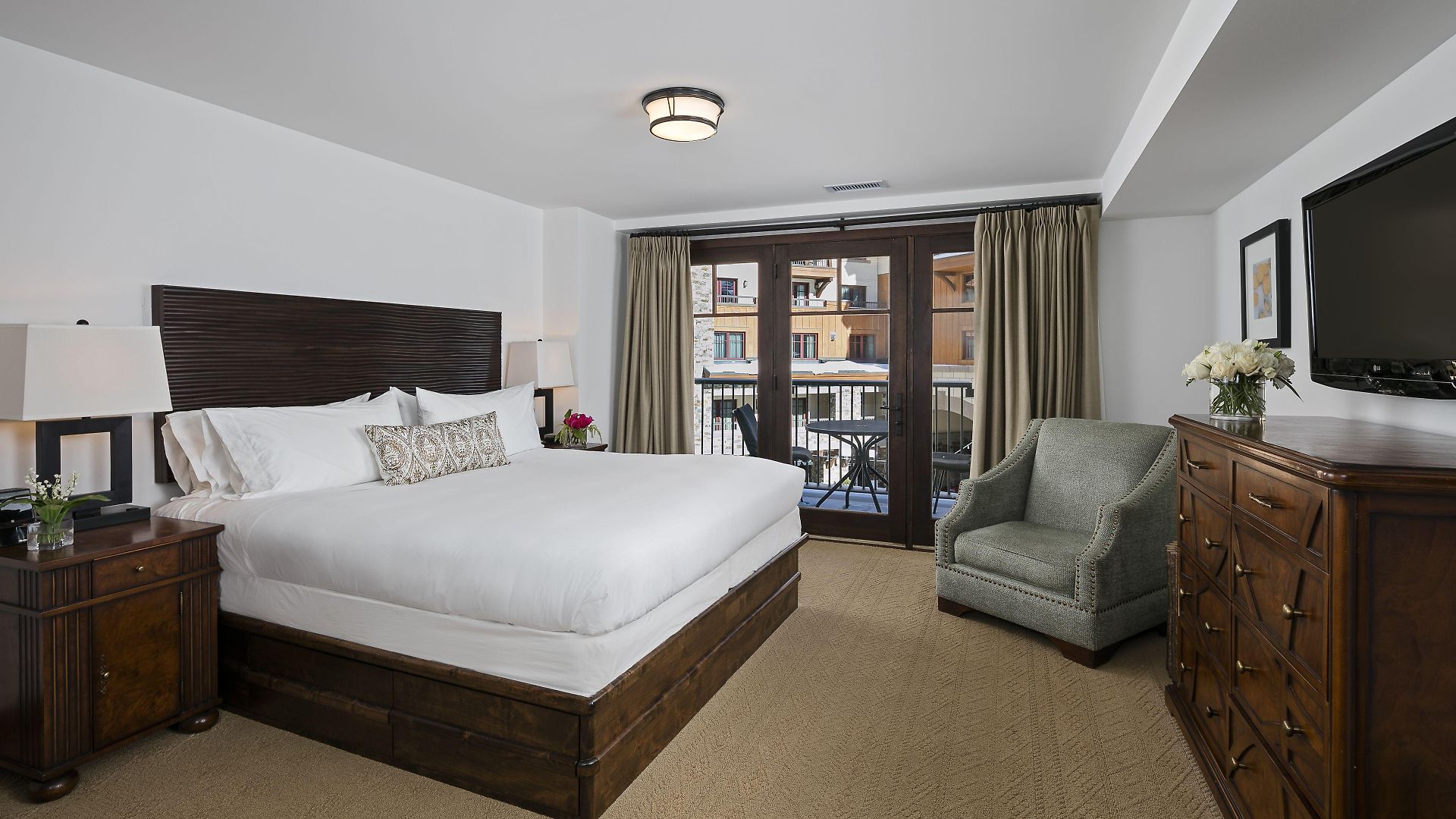 Hotel Madeline And Residences