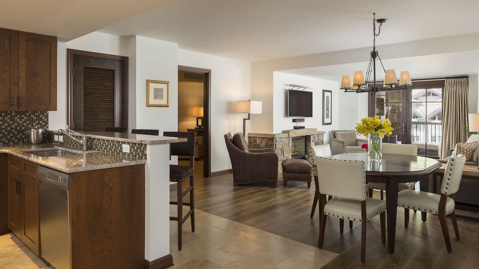 Madeline And Residences 4*