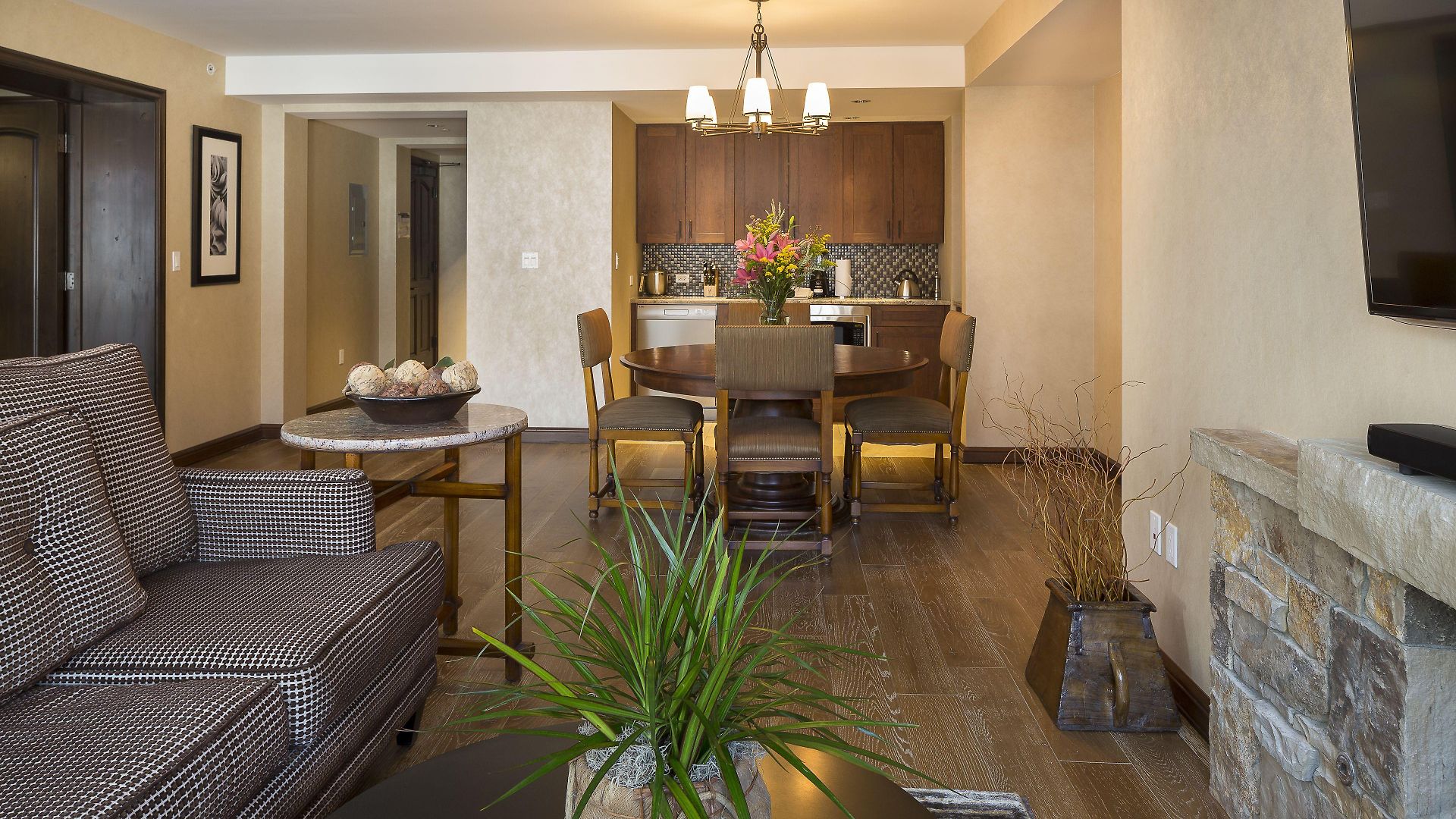 Madeline And Residences Hotel 4*