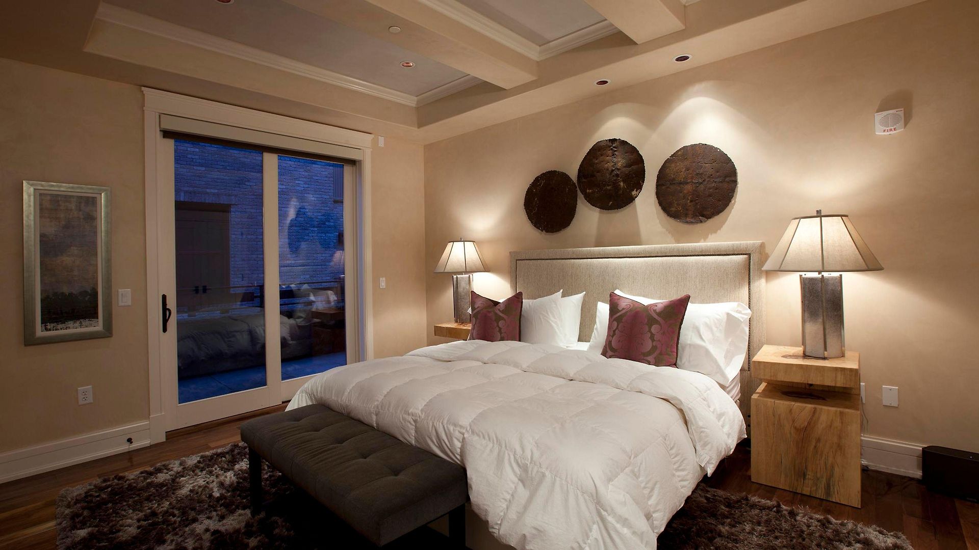 Aparthotel Element 52, Collection