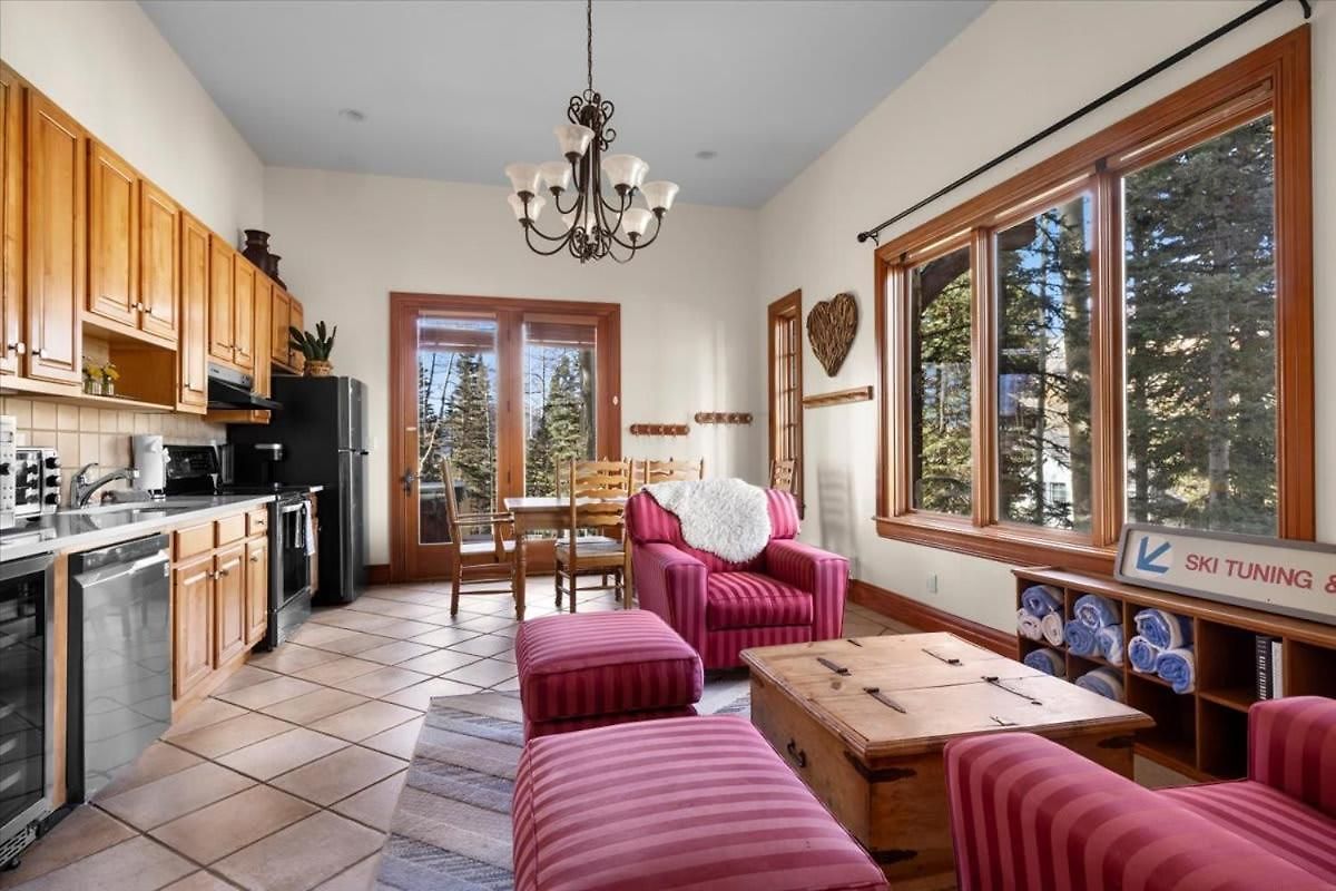 Mountain Village Retreat With Hot Tub Sauna & Views Holiday home Telluride