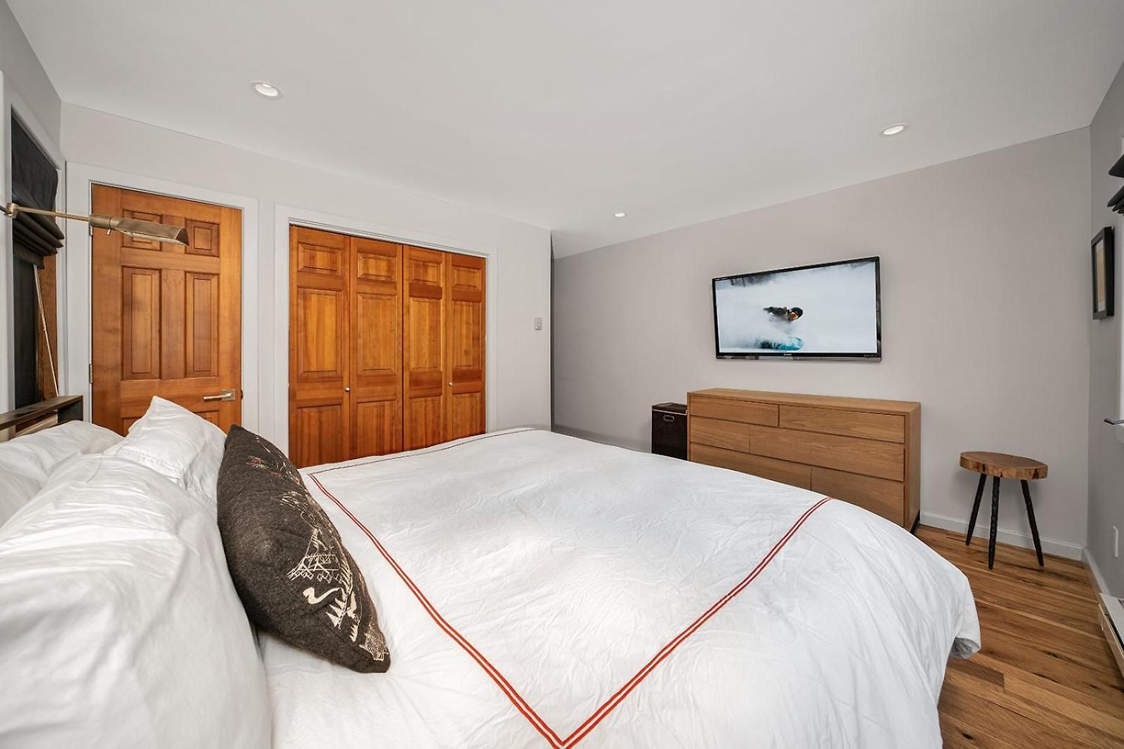 Riverside C03 Walk To Gondola Hot Tubs - 2 Bedroom 2 Ba Sleeps 6 Telluride