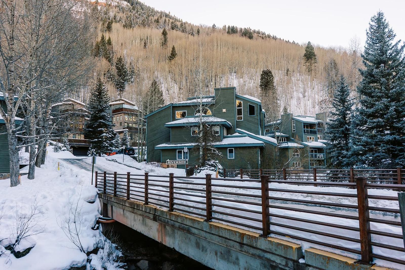Riverside C03 Walk To Gondola Hot Tubs - 2 Bedroom 2 Ba Sleeps 6 * Telluride