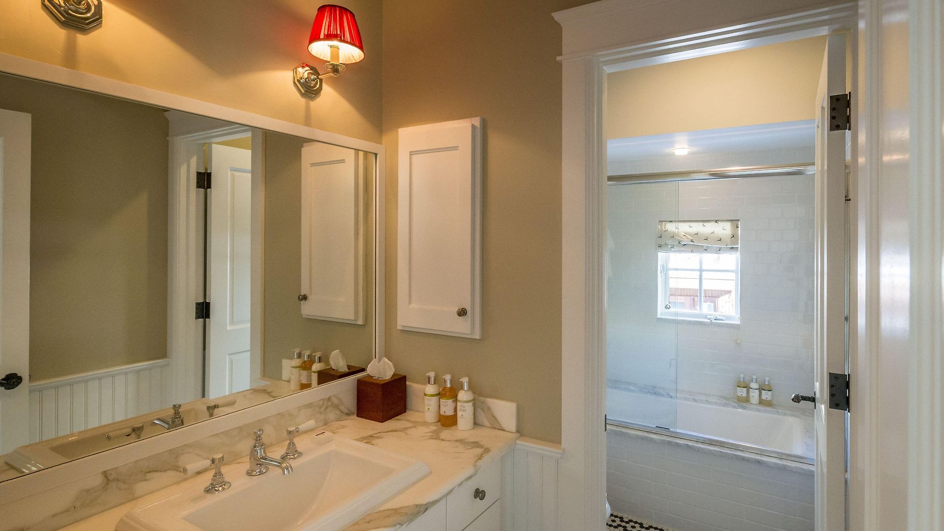 Dunton Town House 5*