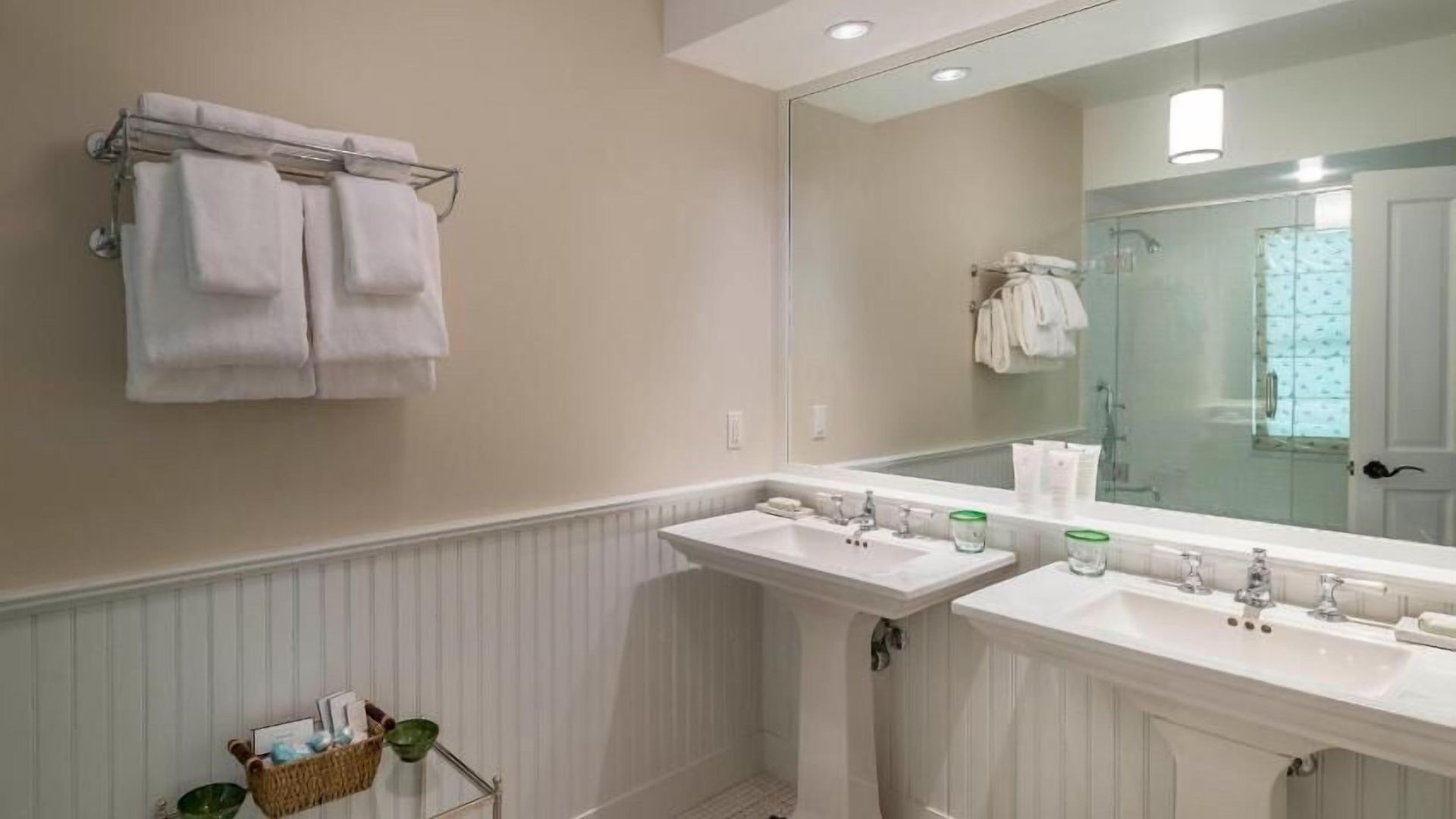 Inn Dunton Town House