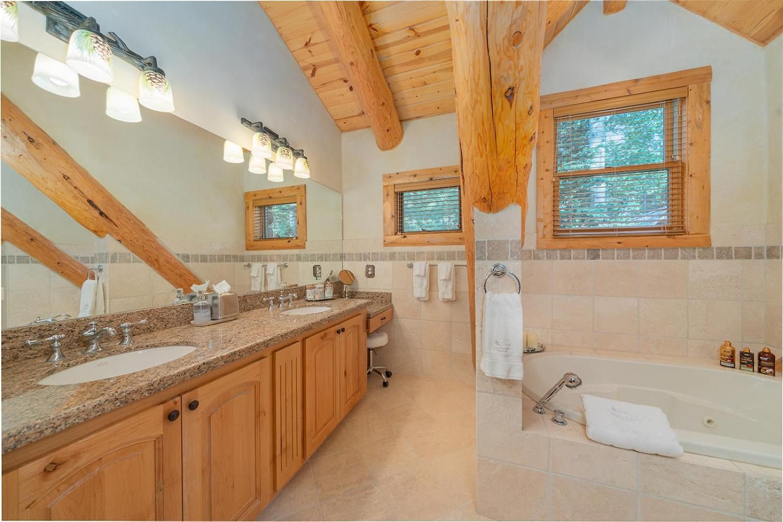 Mountain View 2 Ski-in Private Hot Tub 4br 4.5ba Sleeps 8 * Telluride