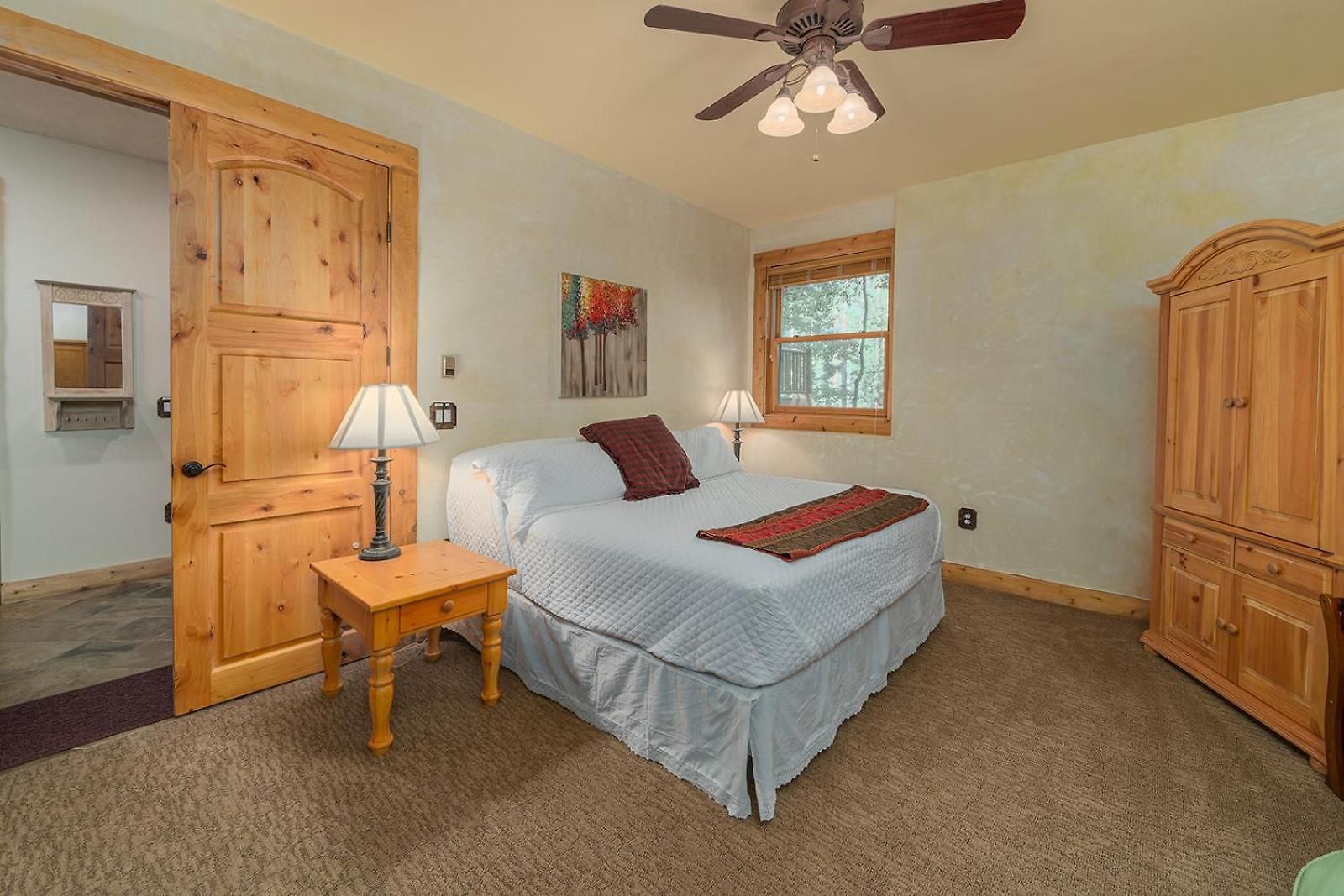 Mountain View 2 Ski-in Private Hot Tub 4br 4.5ba Sleeps 8 *