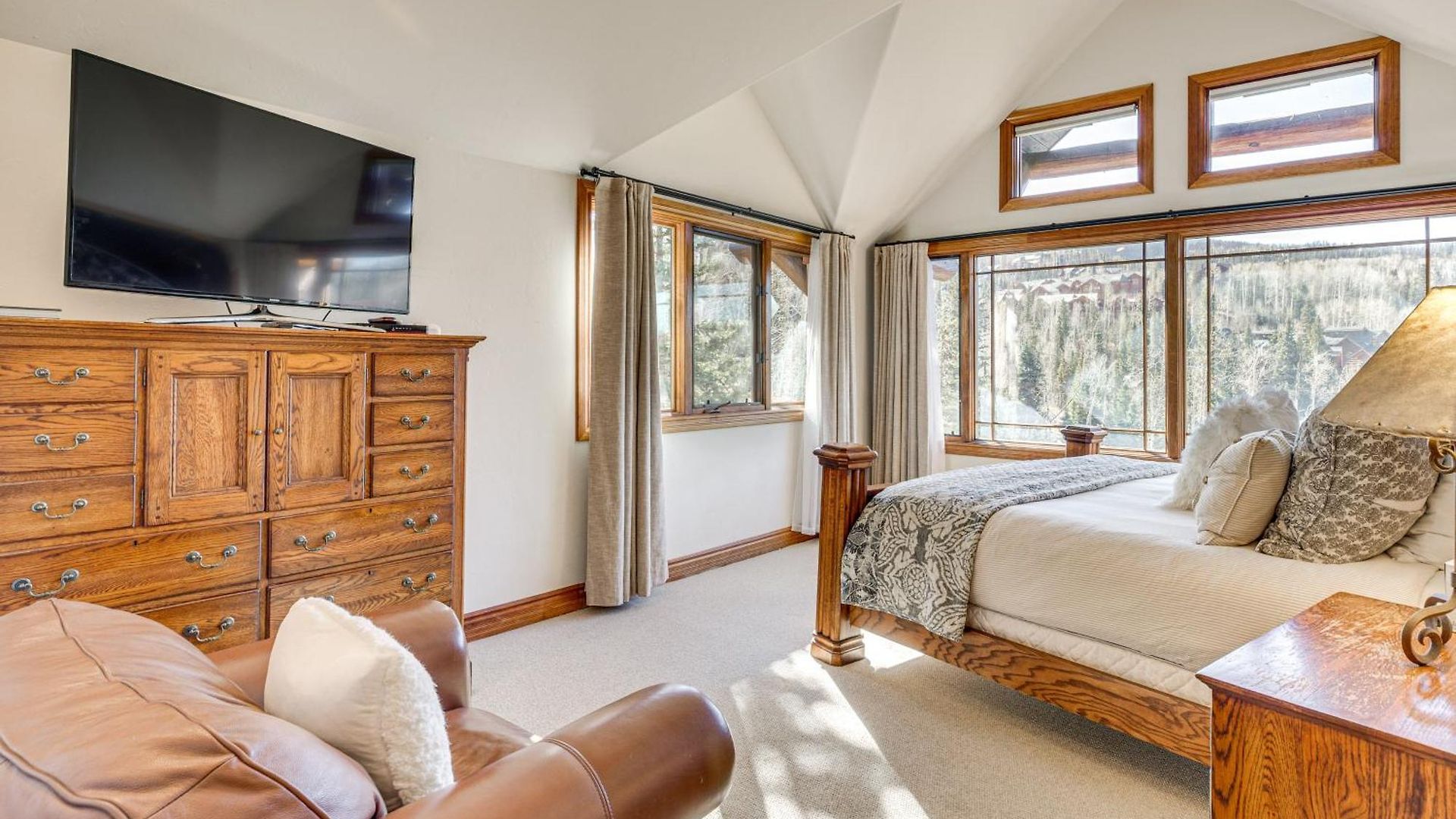 Luxurious Ski-in/ski-out Mountain Escape * Telluride