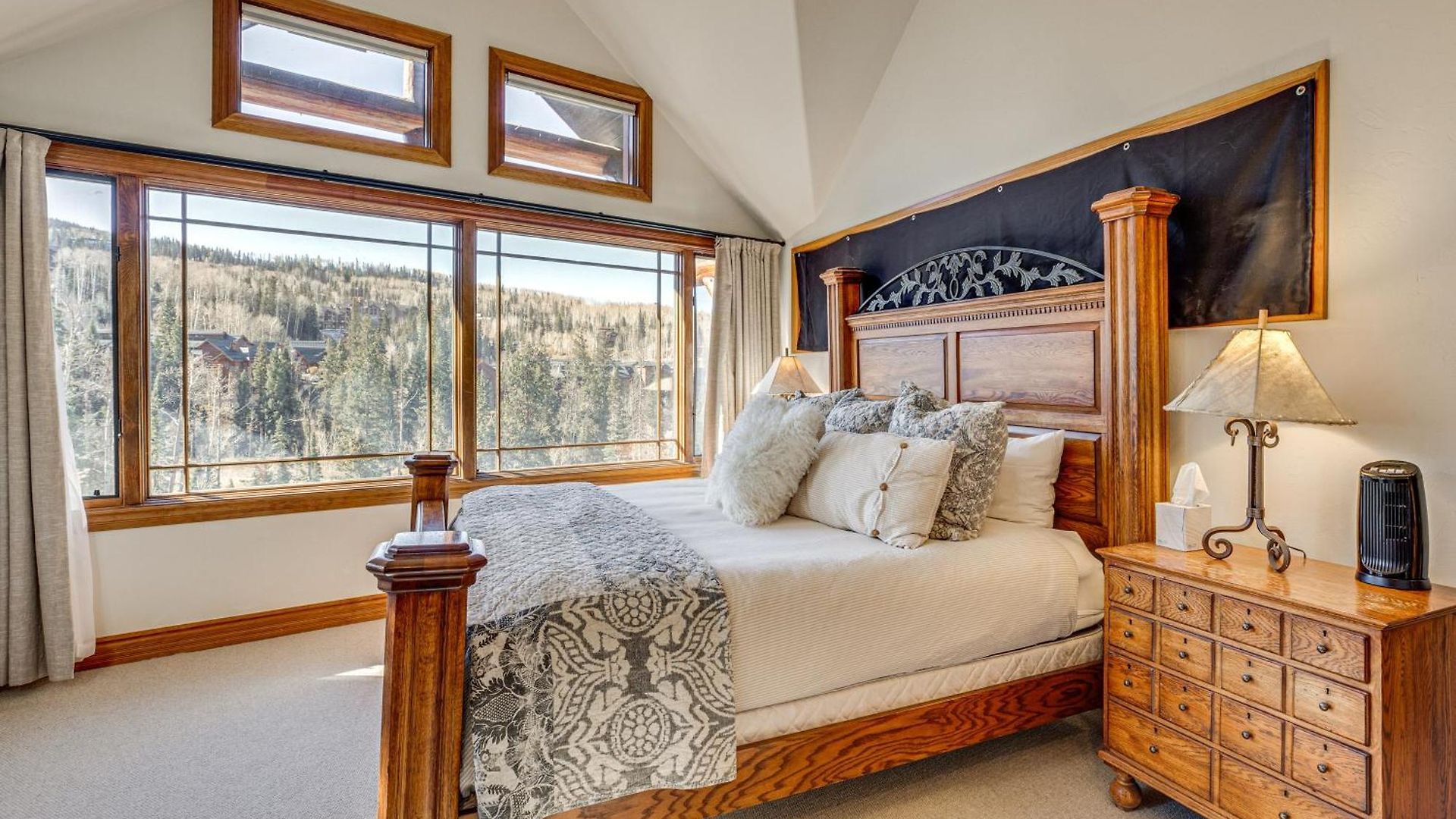 Luxurious Ski-in/ski-out Mountain Escape * Telluride