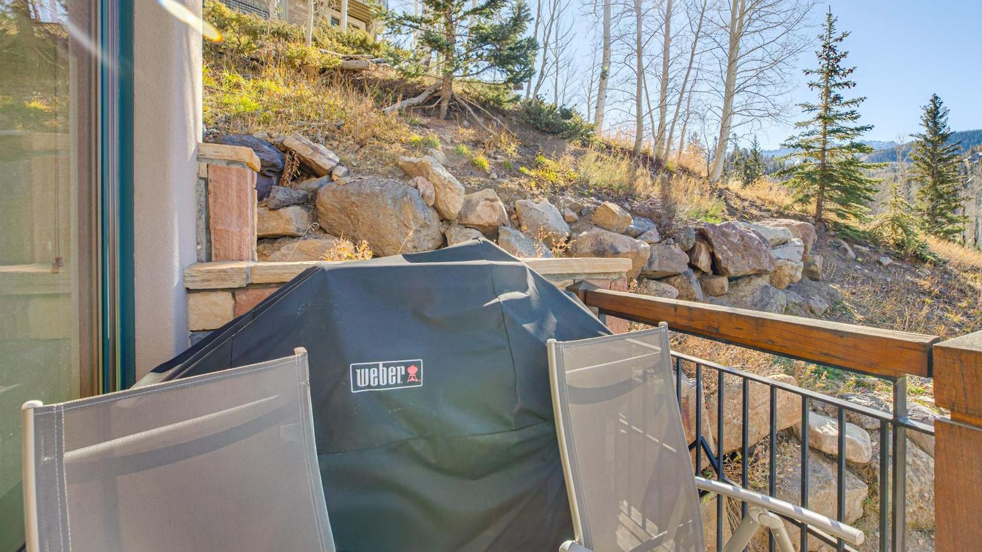 Luxurious Ski-in/ski-out Mountain Escape *