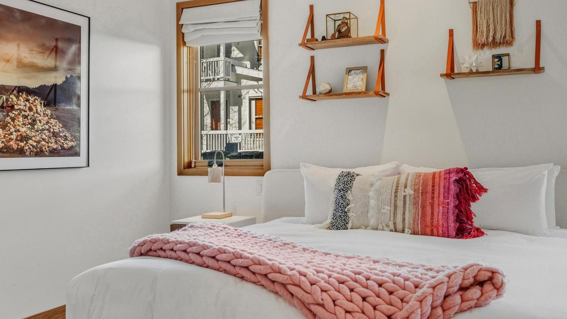 Depot Luxury Townhome: Rooftop Hot Tub & Gondola Access Holiday home *