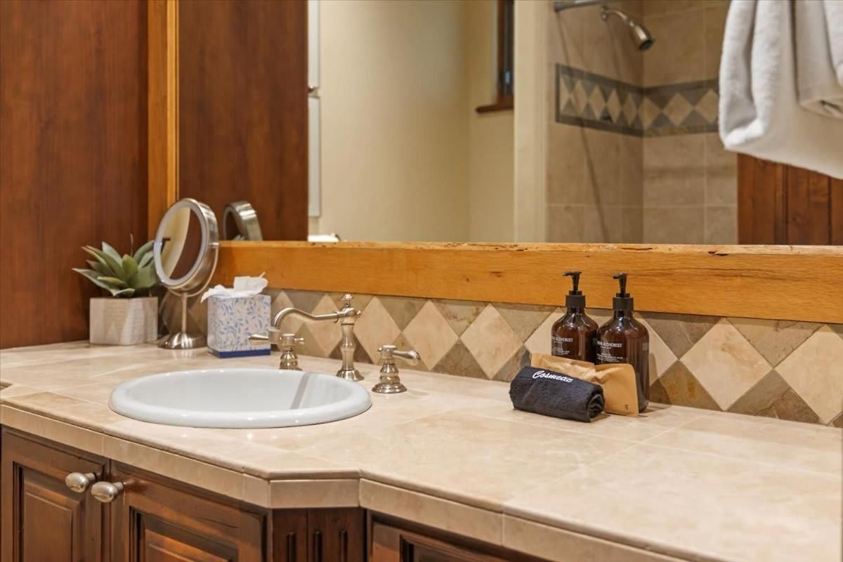 Luxury Retreat Hot Tub And Mountain View Telluride