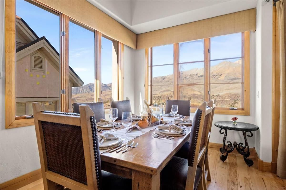 Mountain Village Retreat - Steam Shower & Views Holiday home Telluride
