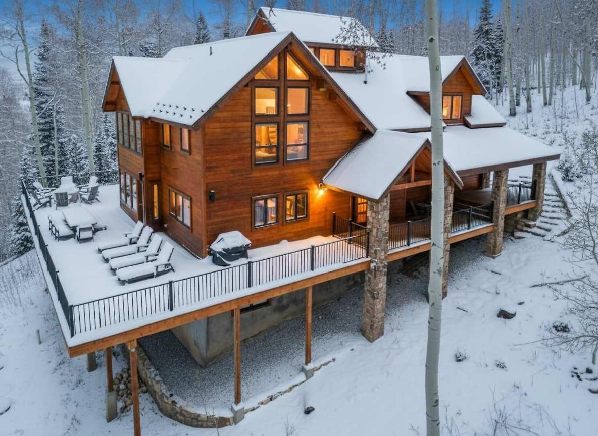 Holiday home Luxury Mountain Retreat With Hot Tub And Views *