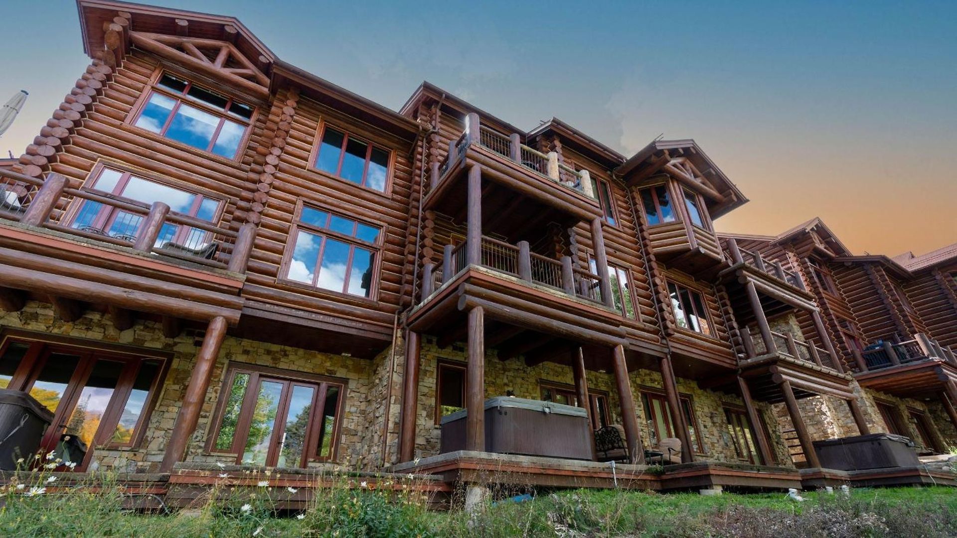 Townhome On The Creek 135 By Avantstay * Telluride