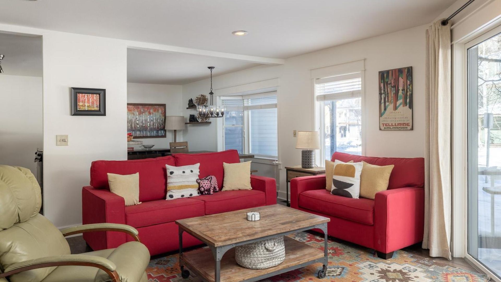 Apartment Smuggler Mine - Modern Pet Friendly Retreat Near Slopes