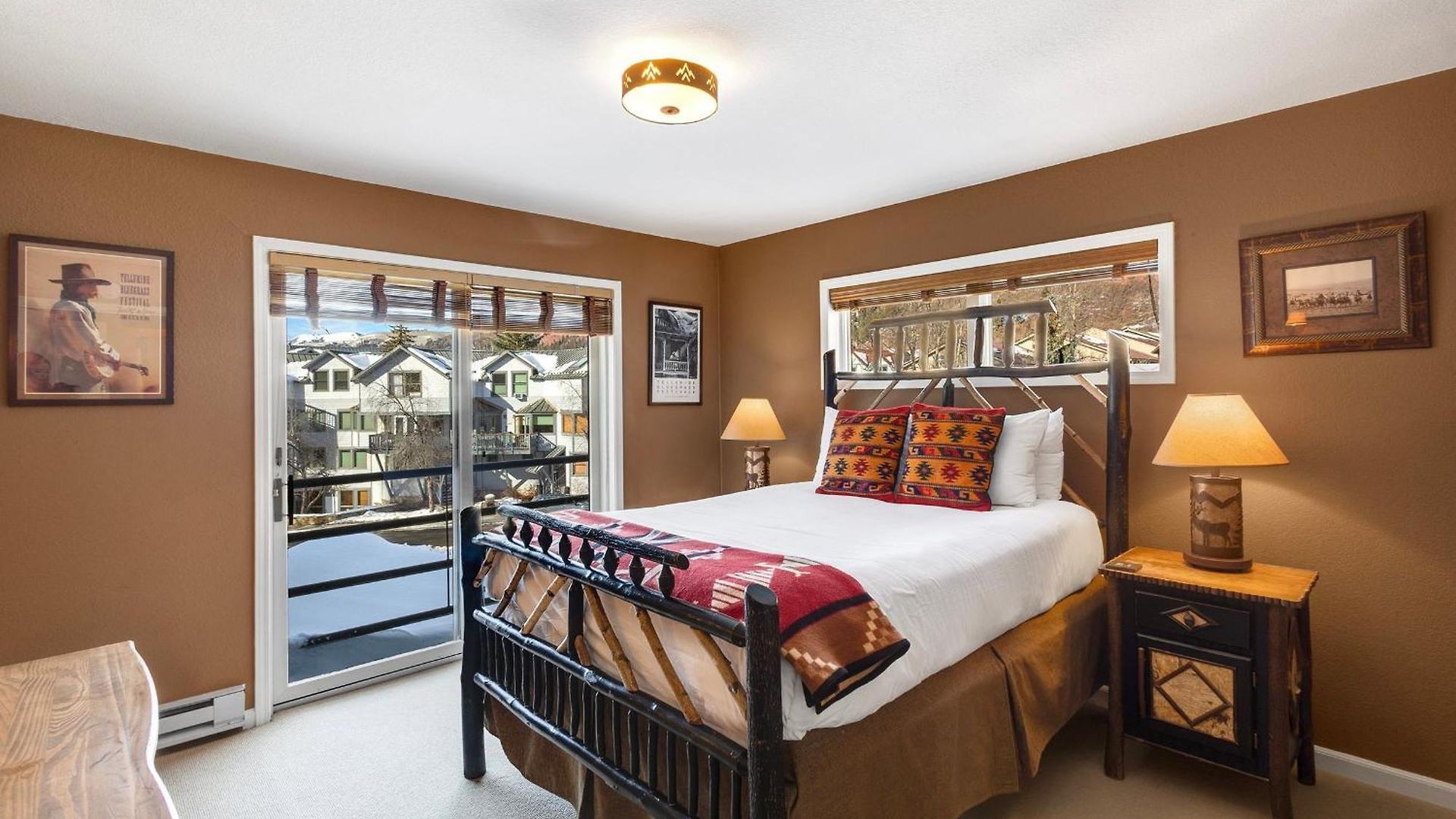 Apartment Trip Value! Walk Everywhere, Hot Tub, Floor Telluride