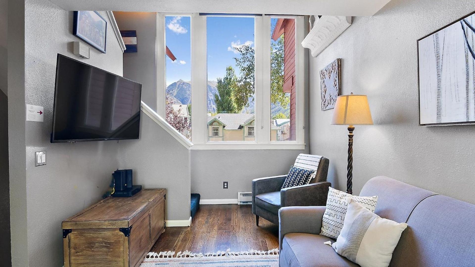 Snowy Peak Views From Living Room, 2 Parking Spaces, Walk To Telluride