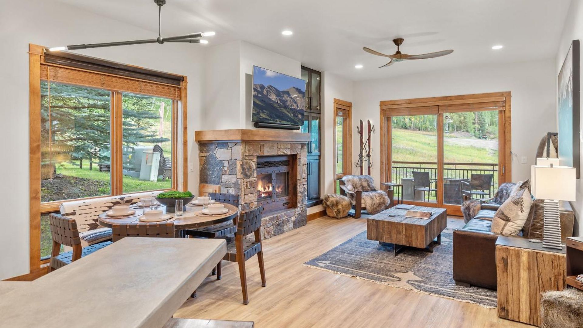 Terraces A Balcony Slope View Ski-inout 2br 2ba Sleeps 4 * Telluride