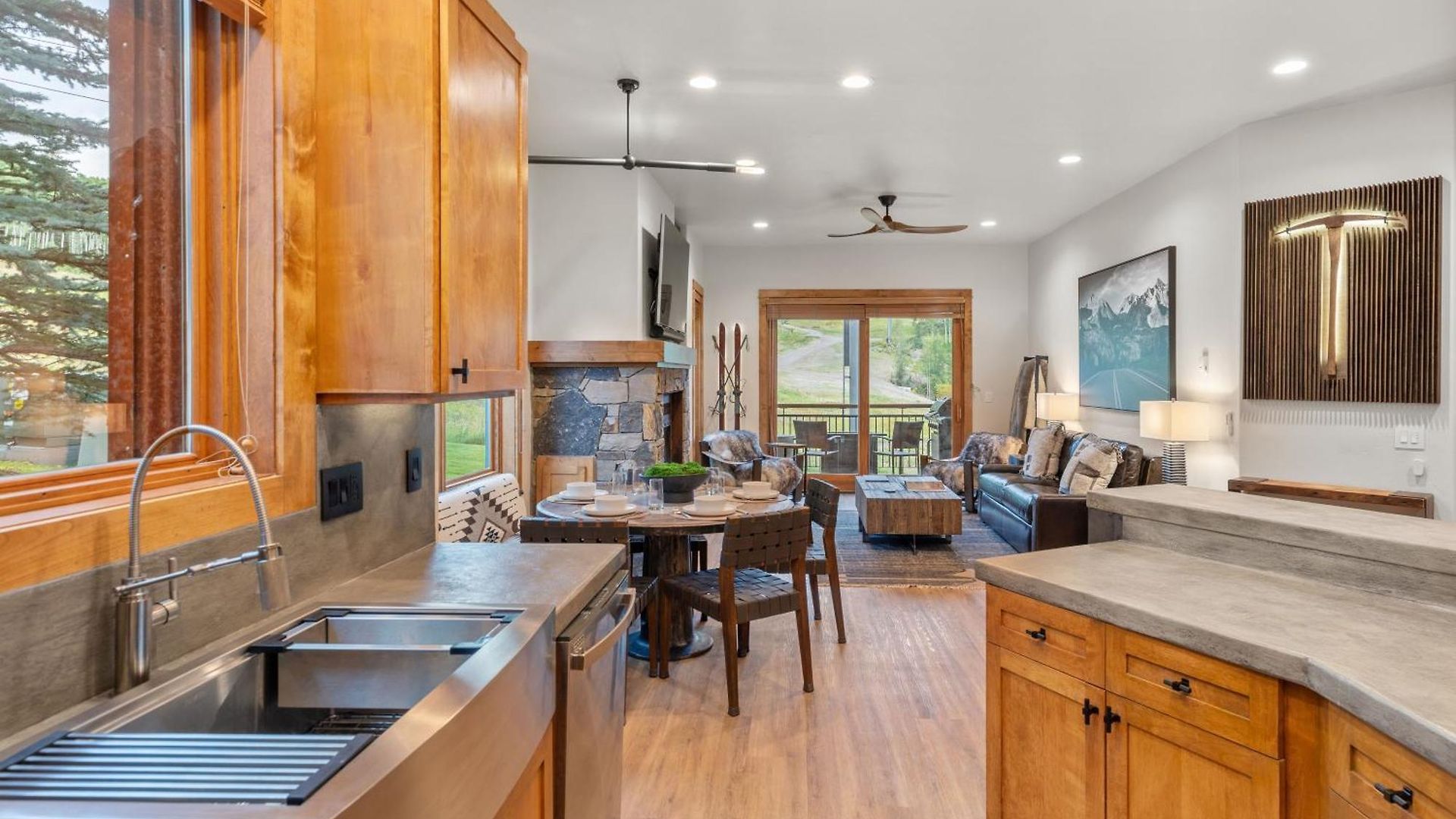 Terraces A Balcony Slope View Ski-inout 2br 2ba Sleeps 4 * Telluride