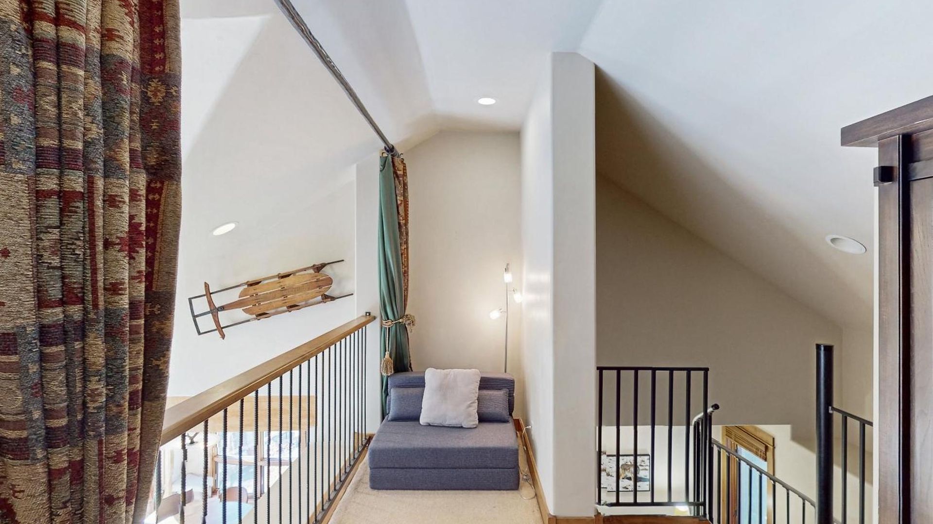 Terraces 502 *