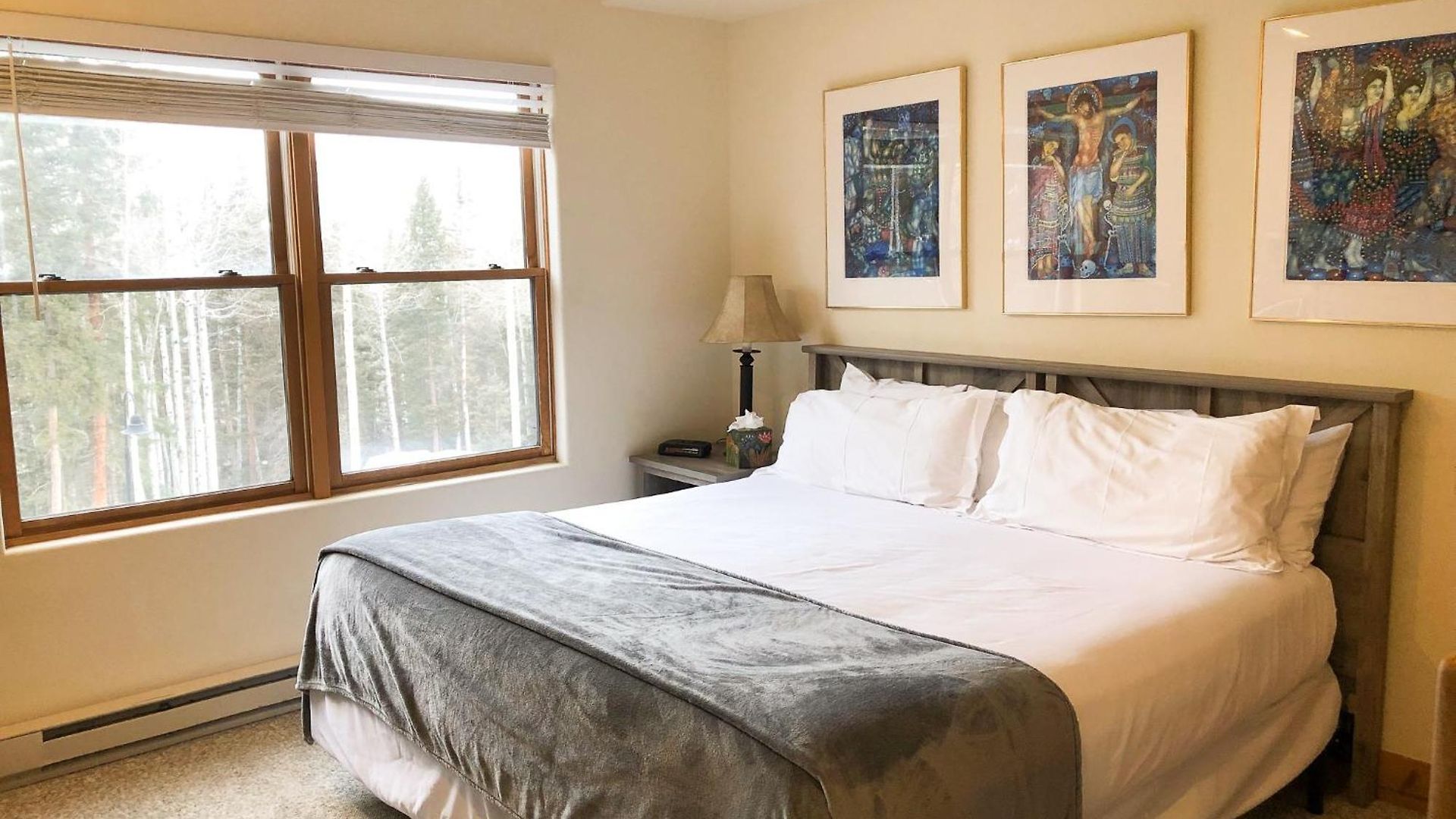 Bear Creek 209c Hotel