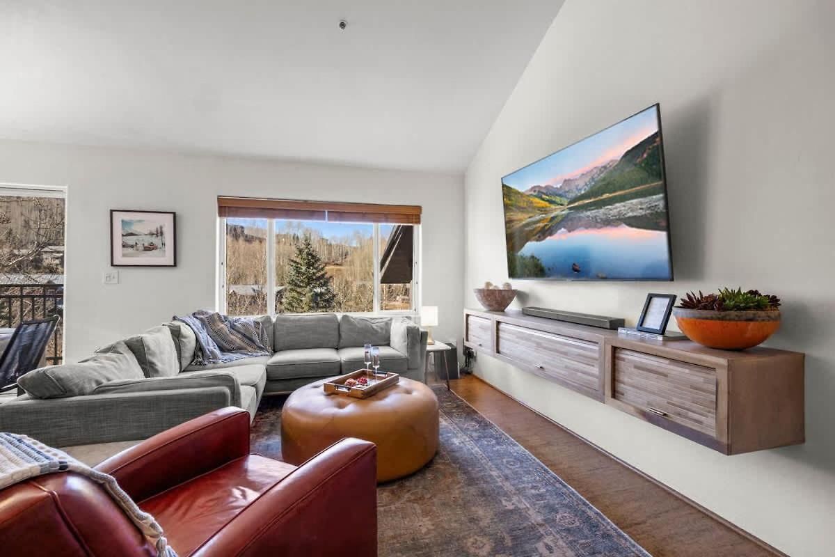 Mountain Village Escape - Walk To Slopes & Views * Telluride