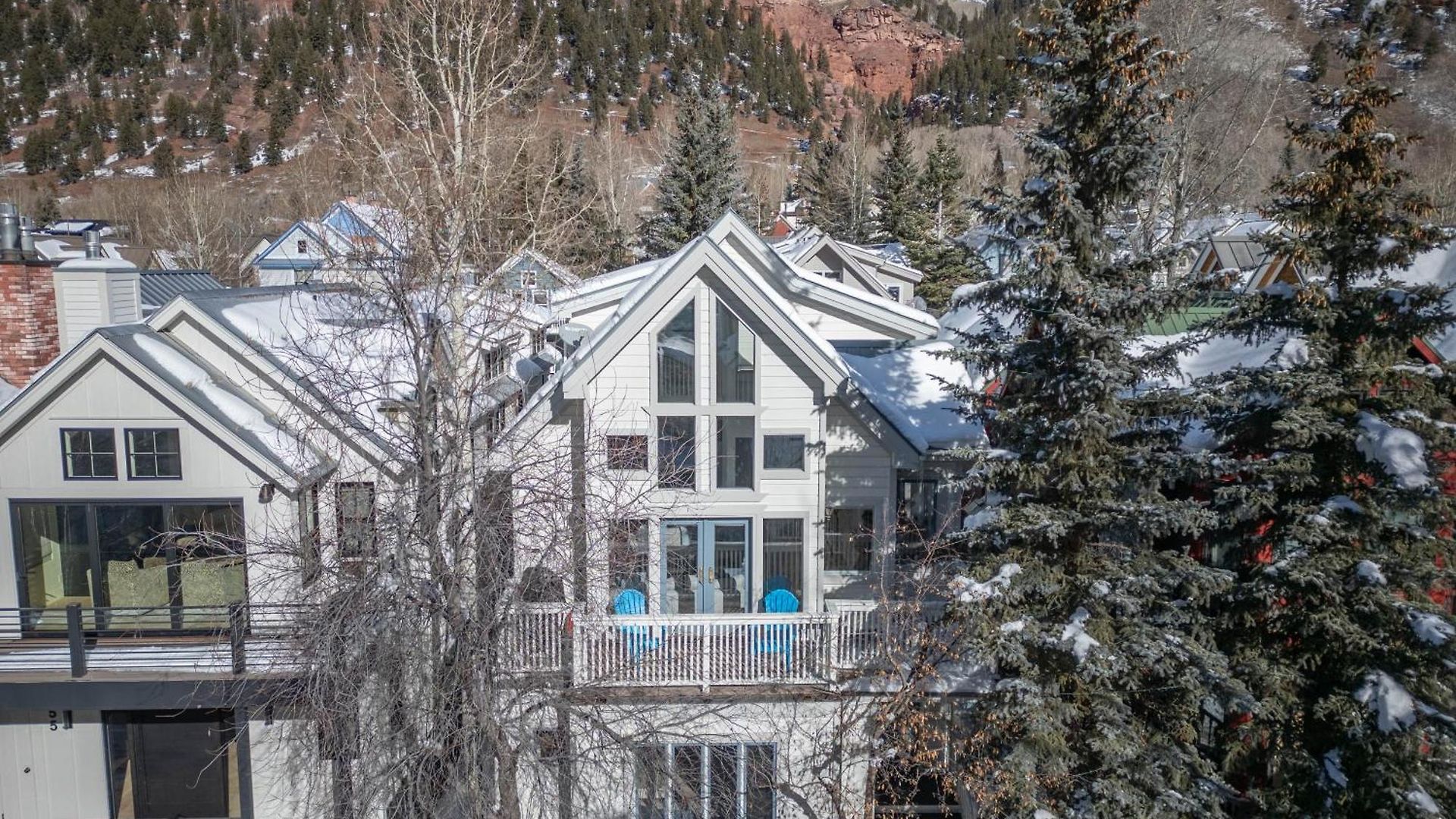 Villa 445 West Depot - Elevated Comfort *