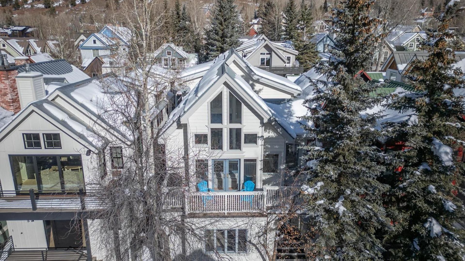 445 West Depot - Elevated Comfort Villa *