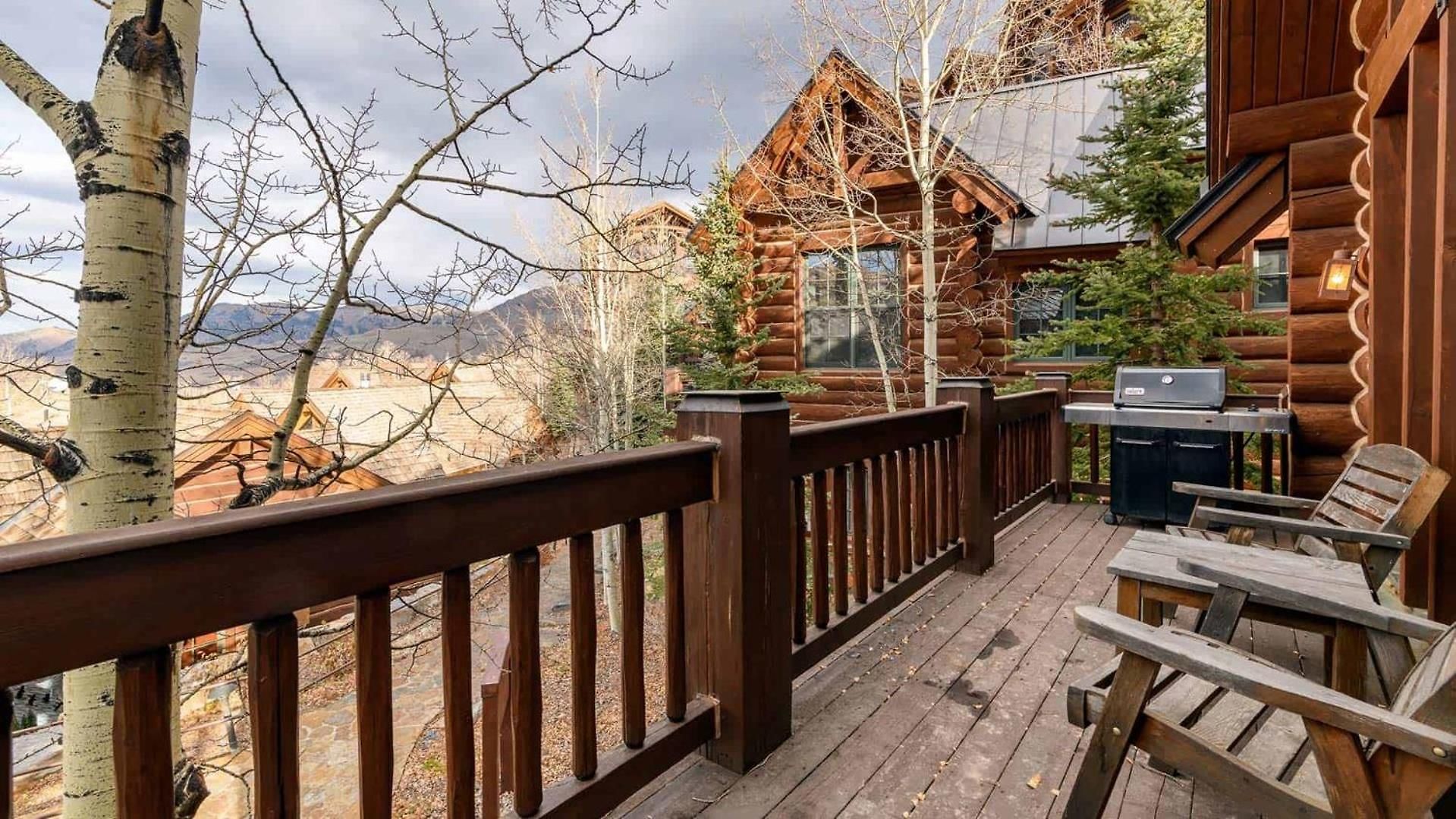 Forever 103 Holiday home