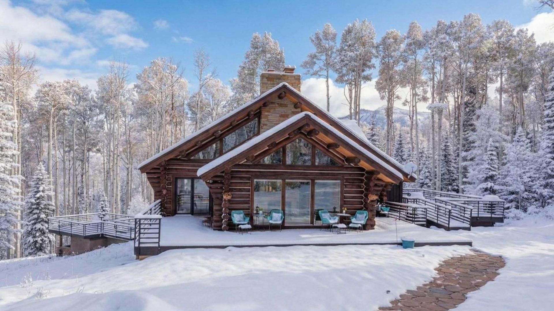 Holiday home Scenic Escape - Private Deck Designer Interiors *