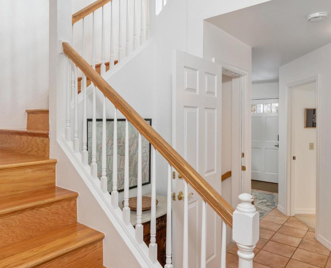 445 West Depot - Elevated Comfort Villa