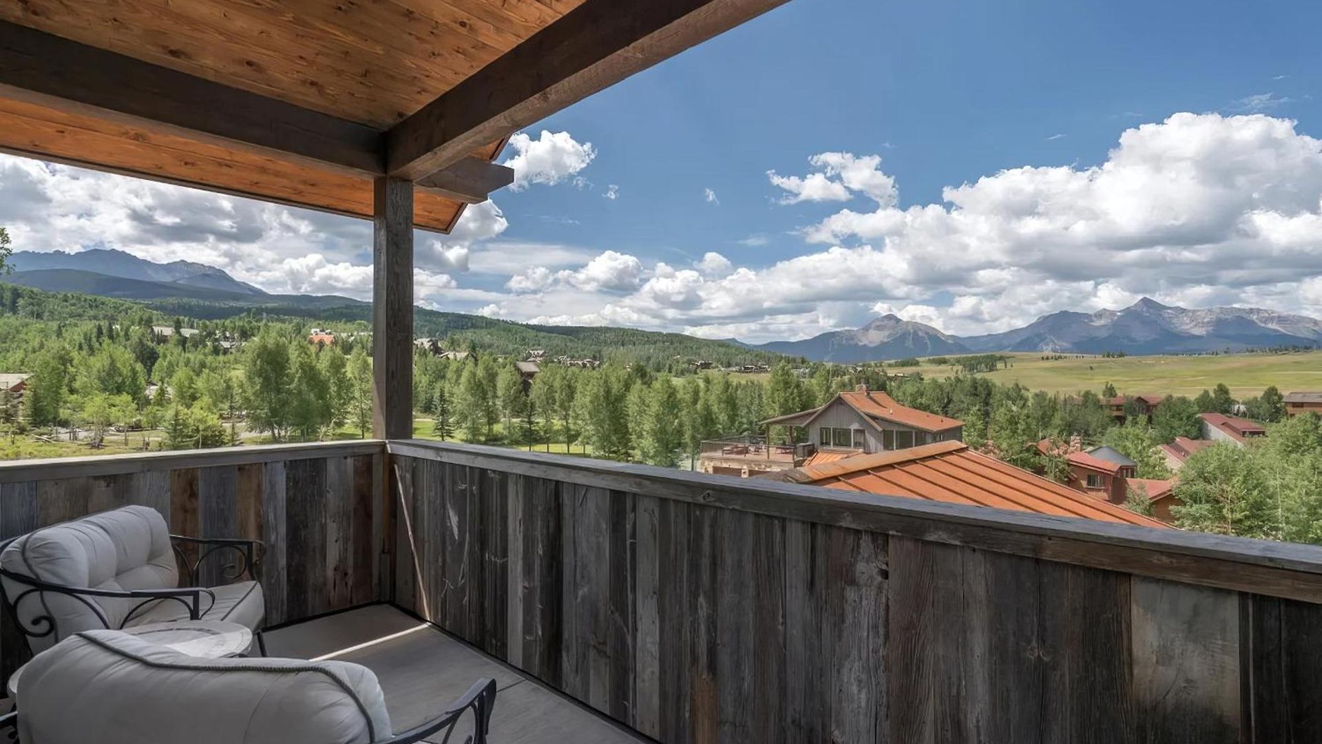 Ridge - Hot Tub, Fire Pit & Mountain View *