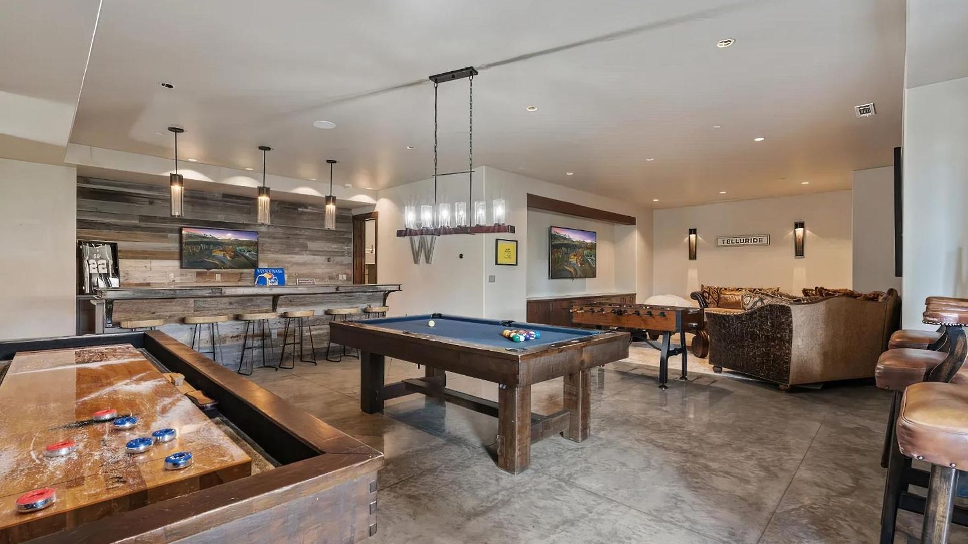 Ridge - Hot Tub, Fire Pit & Mountain View