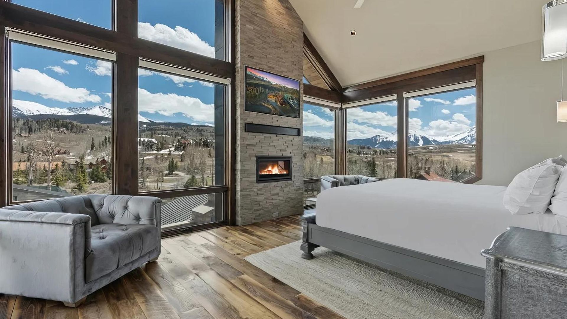 Holiday home Ridge - Hot Tub, Fire Pit & Mountain View *