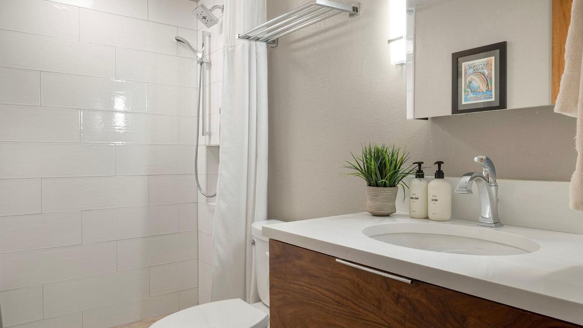 West End Winner - Hot Tub, Parking, Open Kitchen & Living Space Apartment Telluride