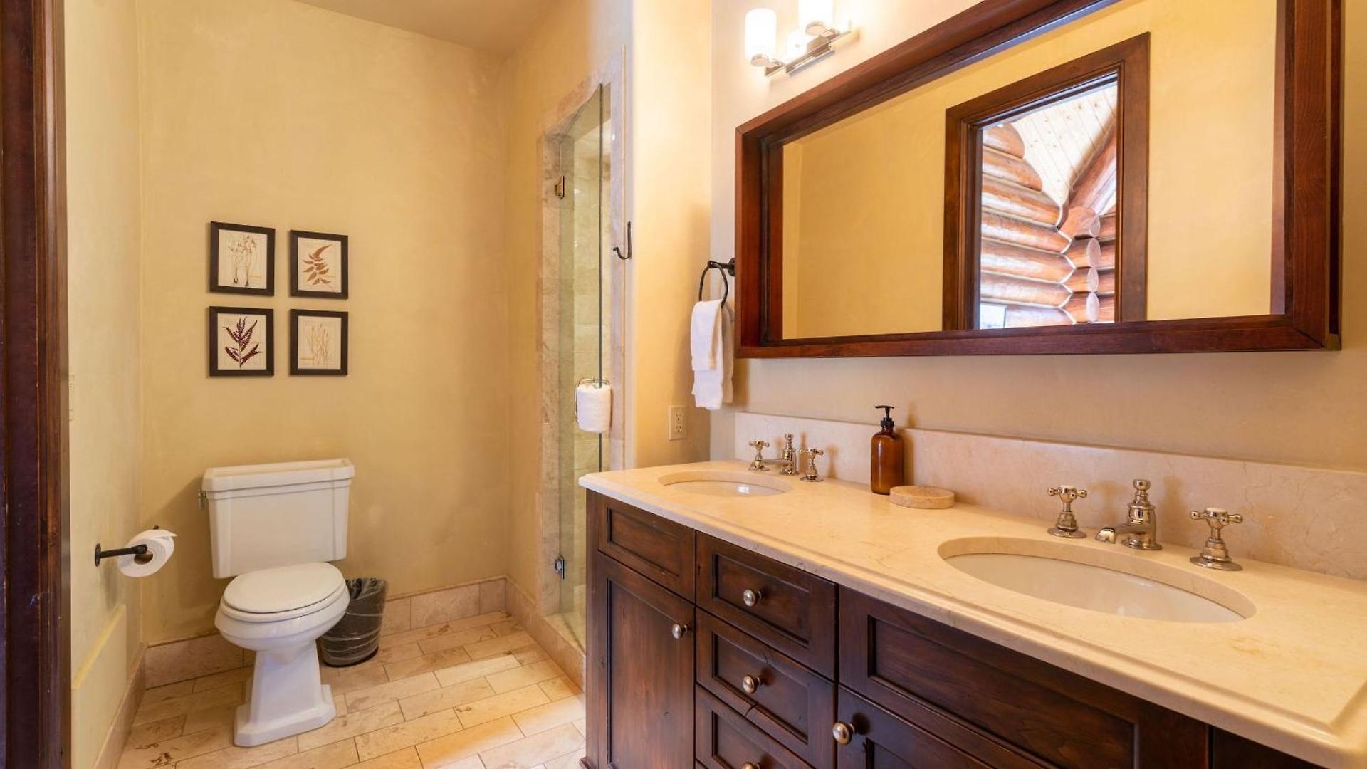 Holiday home Townhome On The Creek 135 By Avantstay