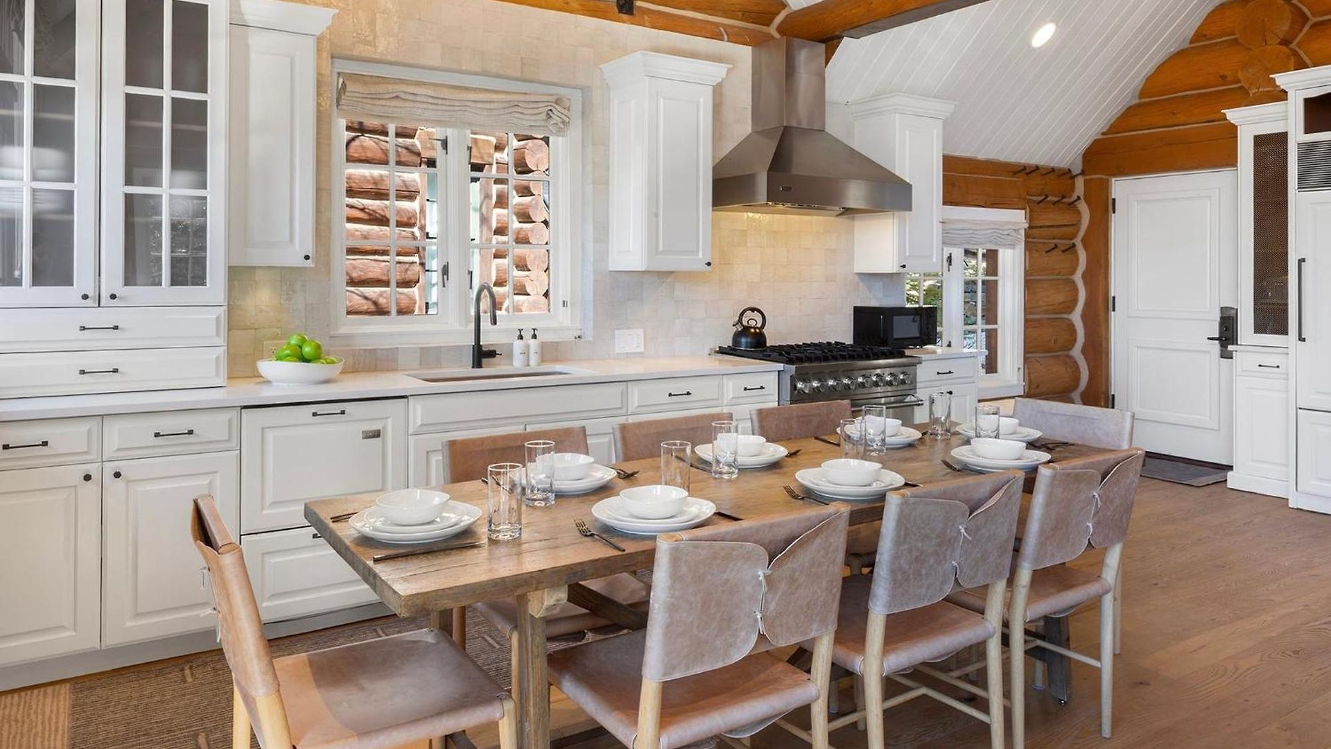 Holiday home New! Chic European Style Cabin, Short Walk To Telluride