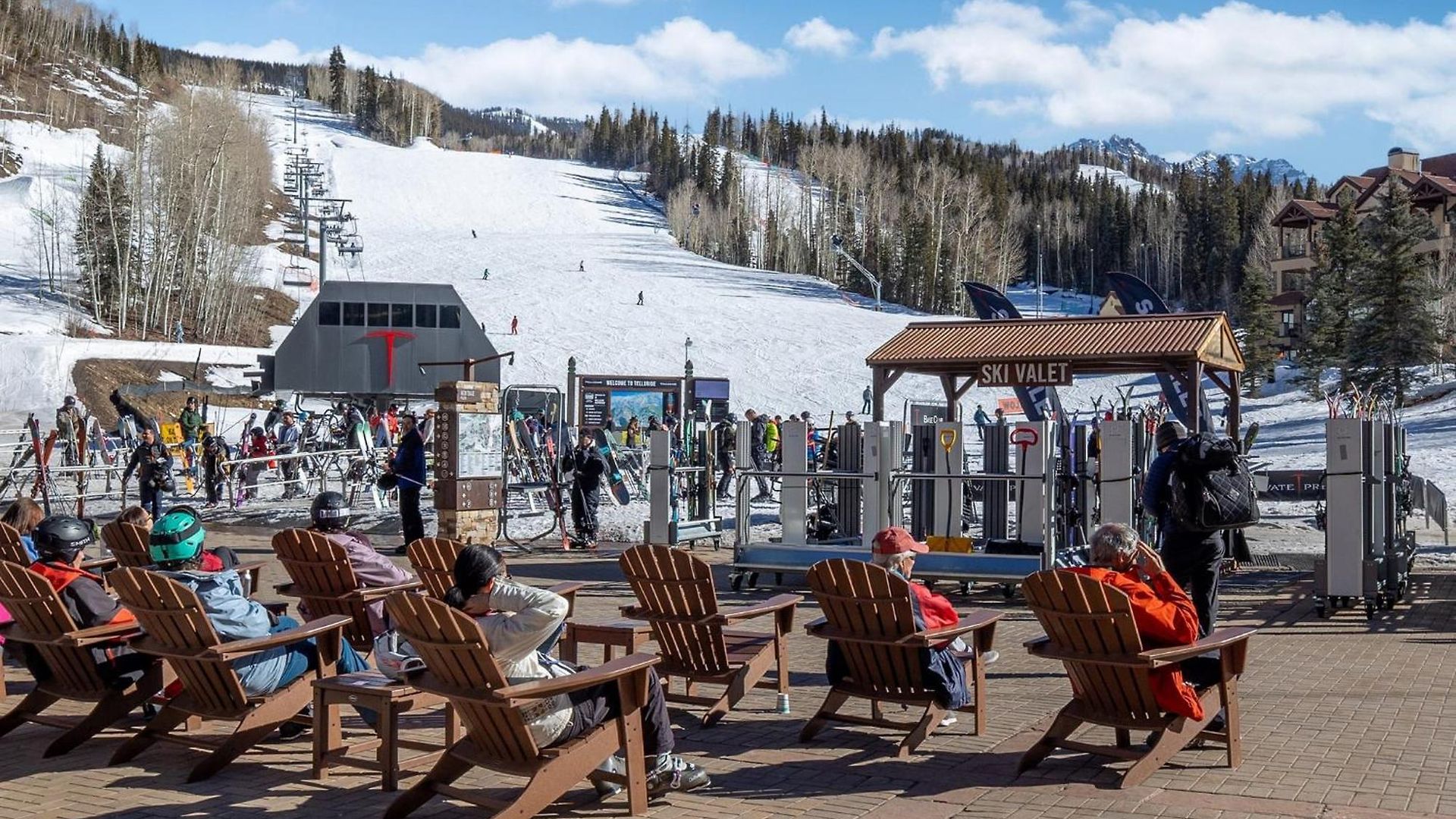 Holiday home New! Chic European Style Cabin, Short Walk To Telluride