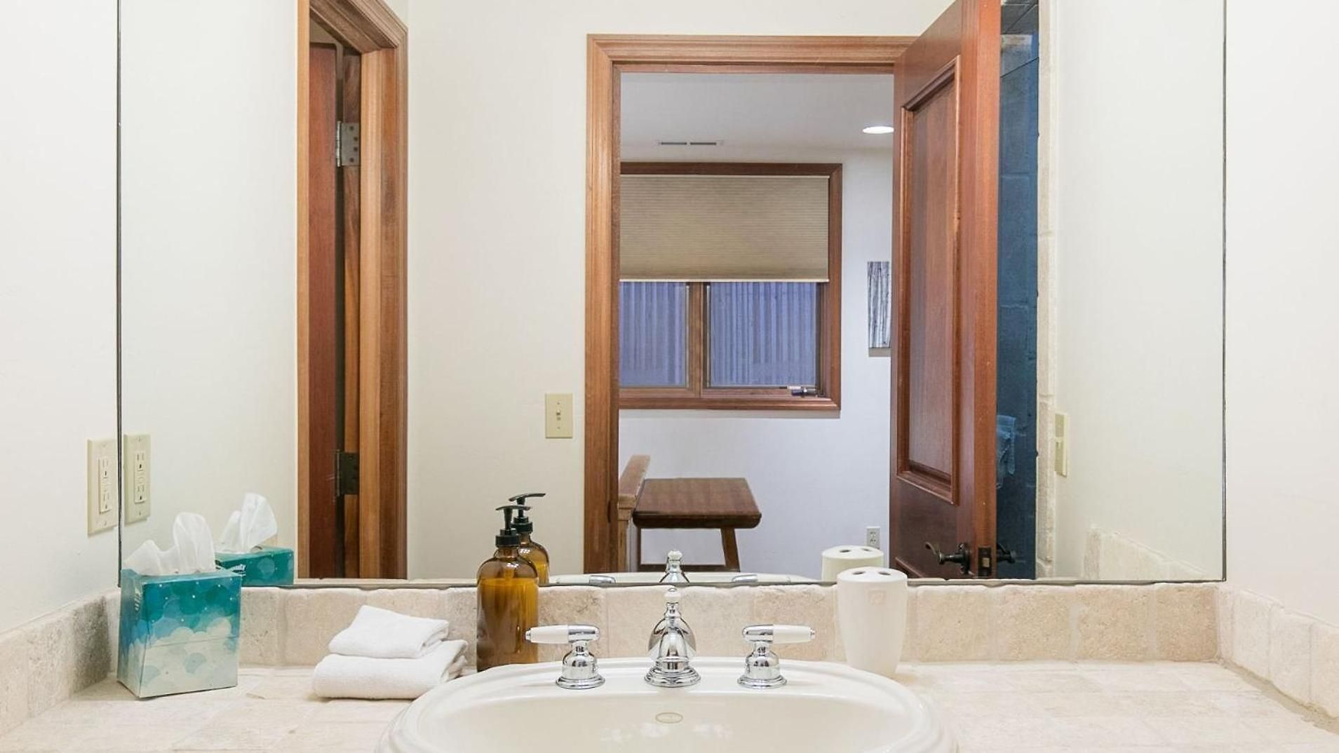 Pacific Street Townhome 514b By Avantstay Apartment *