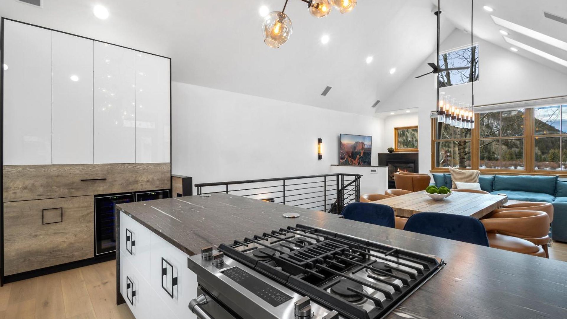 Apartment Townhouse