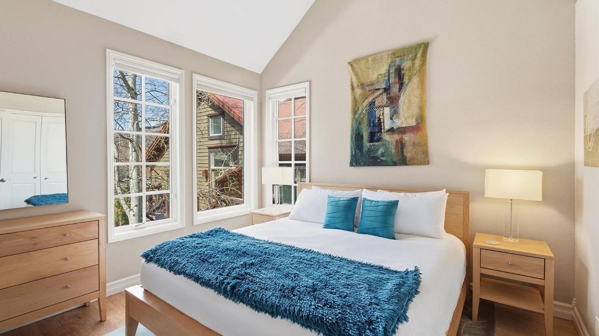 Slopeside Paradise Penthouse At Lift 7, Views, Fireplace, Deck, Hot Tub Apartment *