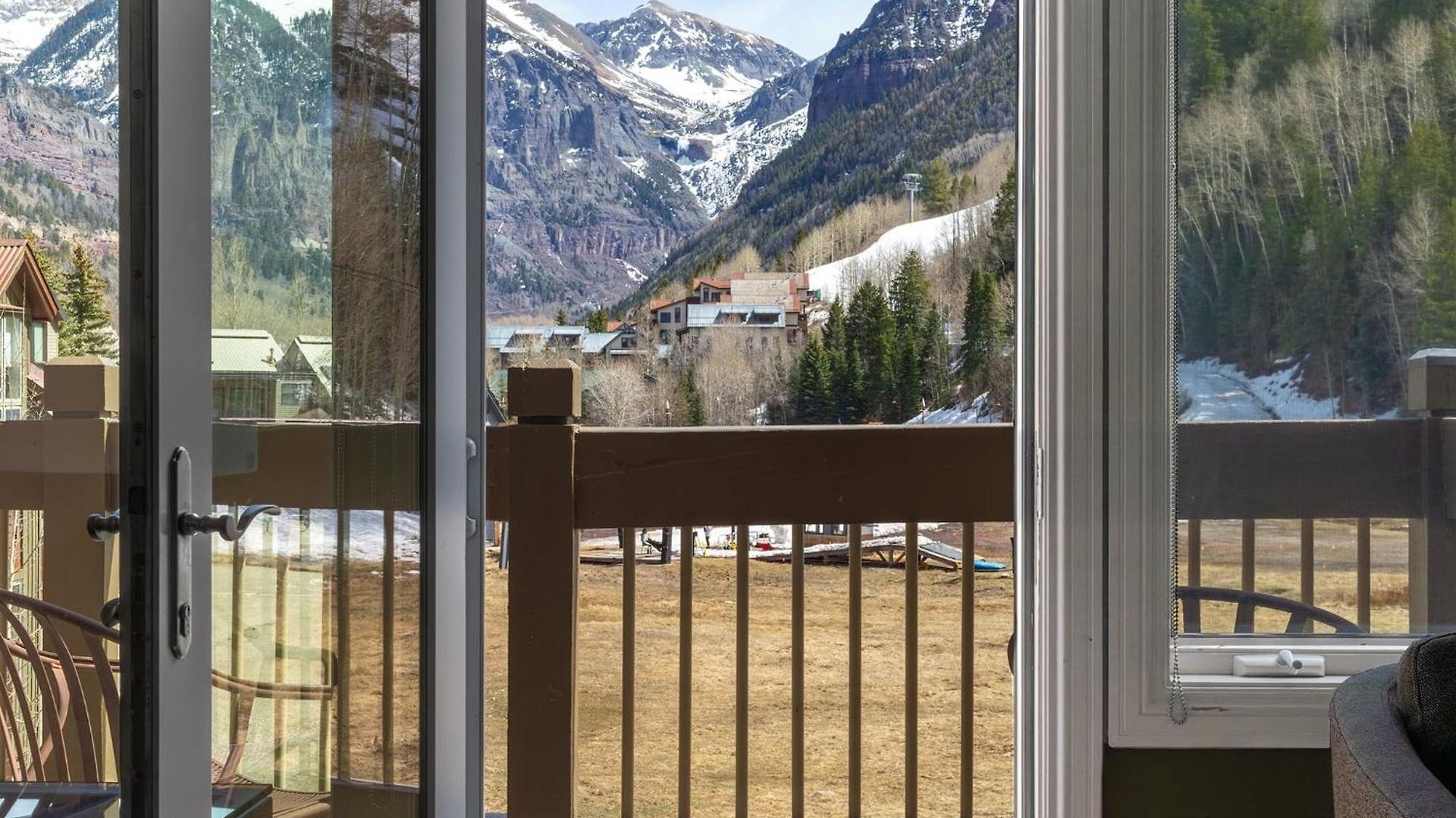 Slopeside Paradise Penthouse At Lift 7, Views, Fireplace, Deck, Hot Tub Apartment *