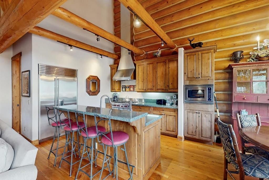 At Tristant 209 - San Sophia View Telluride