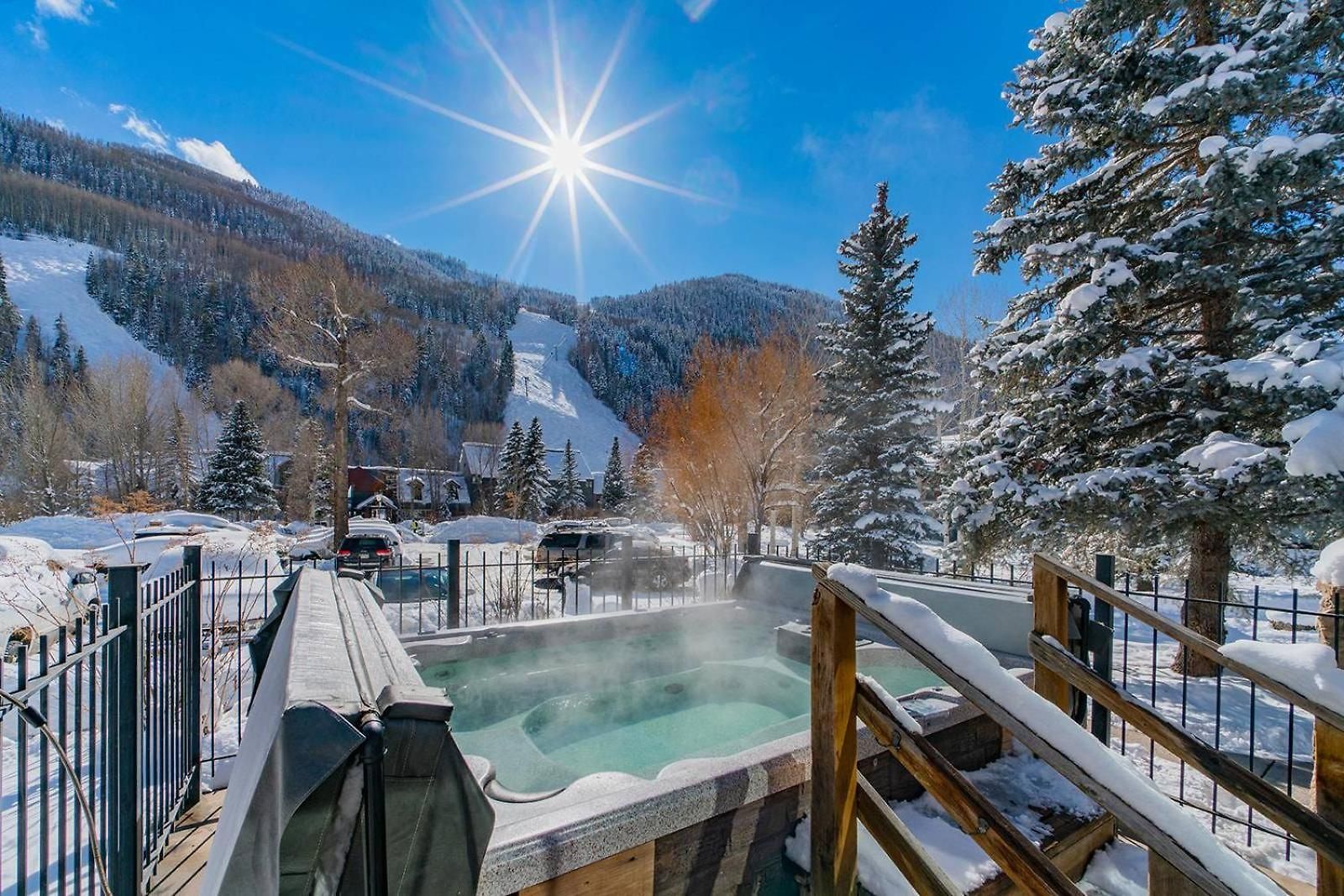 Twin 337 & 338 - Liftside And Hot Tubs Access Apartment *
