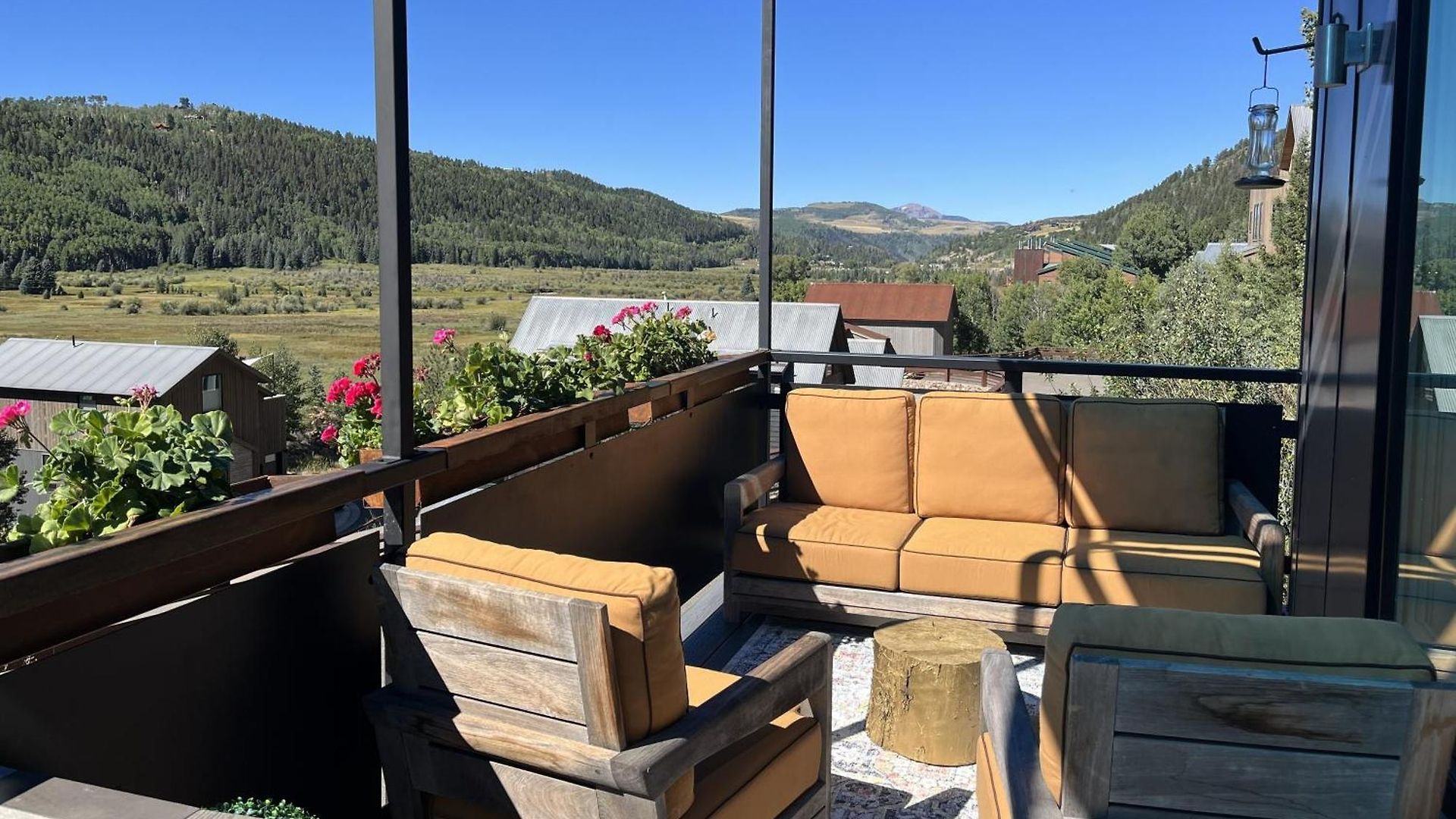 Holiday home Basecamp At Valley Floor - Views And Wildlife! *
