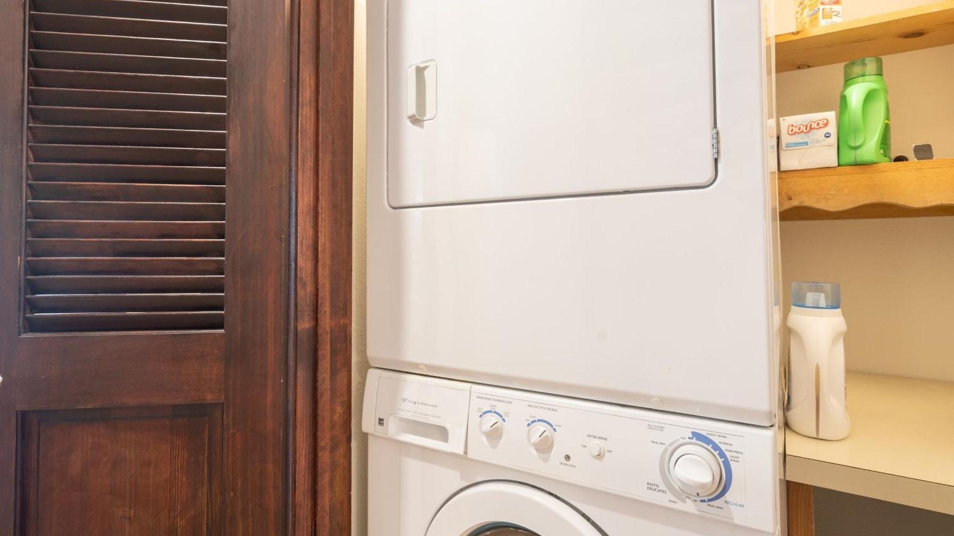 Apartment Big & Bright Hidden Gem With Garage, Hot Tub, Lux Kitchen