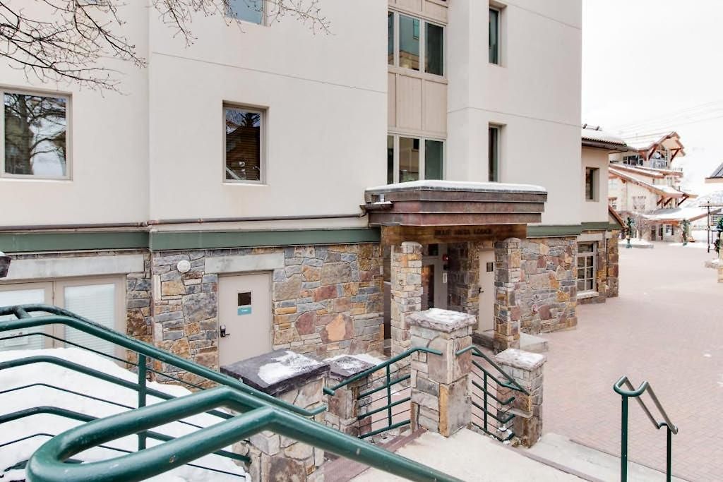 Rocky Mountain Lookout Apartment *