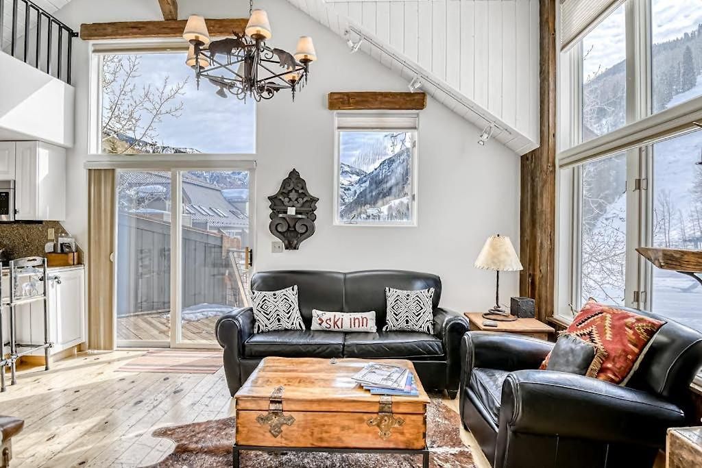 Double Diamond Ski-in/ski-out *